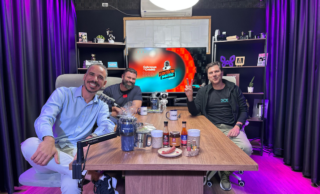 episódio do podcast contraponto sobre tecnologia no atendimento ao cliente crédito e cobrança