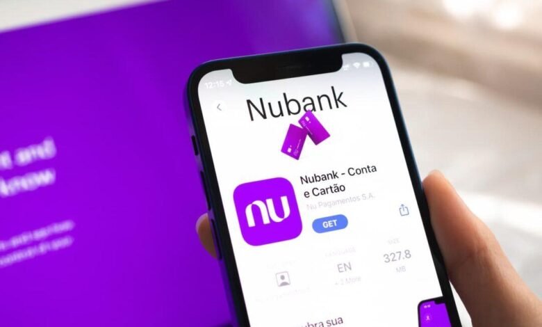 Nubank enfrenta pressão do mercado sobre crescimento e risco de crédito