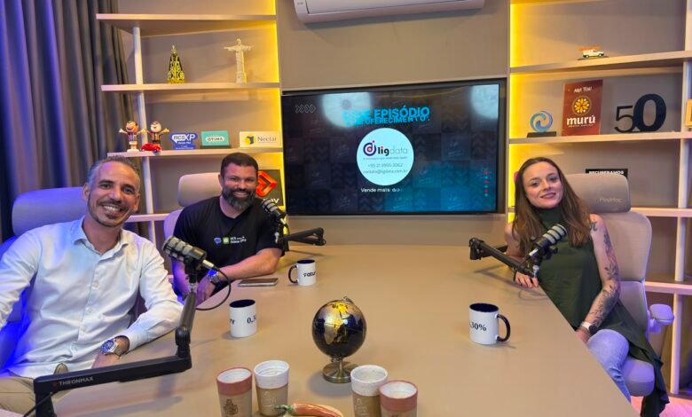 Thaís Venerando participa do Podcast ContraPonto ao lado dos hosts Pedro Felipe e Marcos Guerra em episódio sobre construção de carreira, liderança, inteligência artificial, dados e o futuro do mercado de crédito e cobrança.