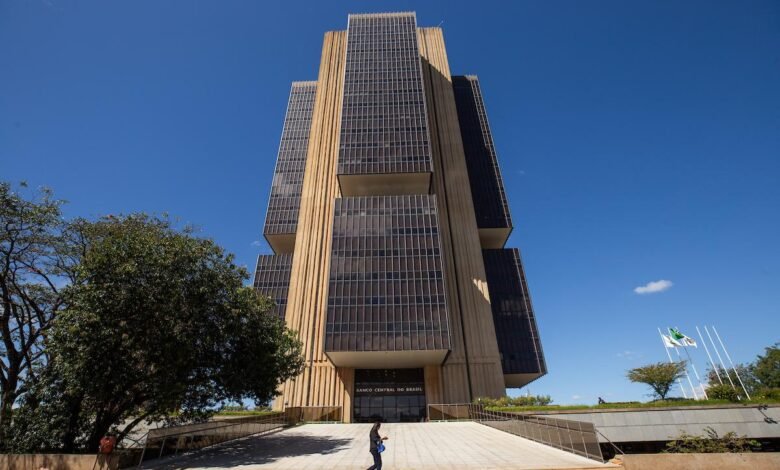 Banco Central do Brasil divulga dados sobre crédito e inadimplência
