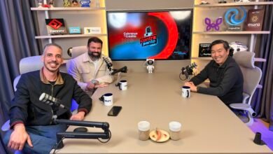 Eric Uemura, Pedro Felipe e Marcos Guerra no estúdio do Podcast ContraPonto